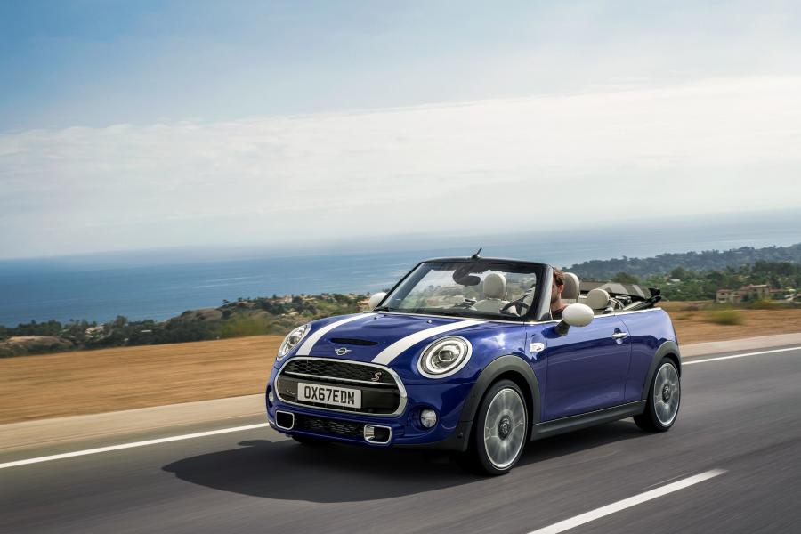  Mini Cooper S Cabrio (F57) 2018 года  (WW) (фото 105 из 222)